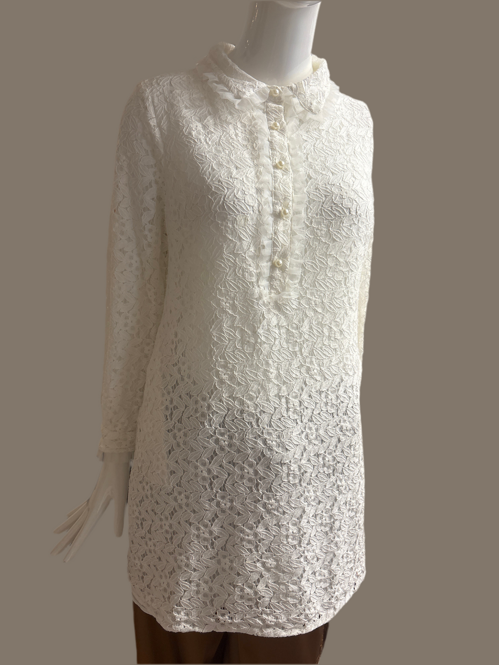 Molly Bracken koko M